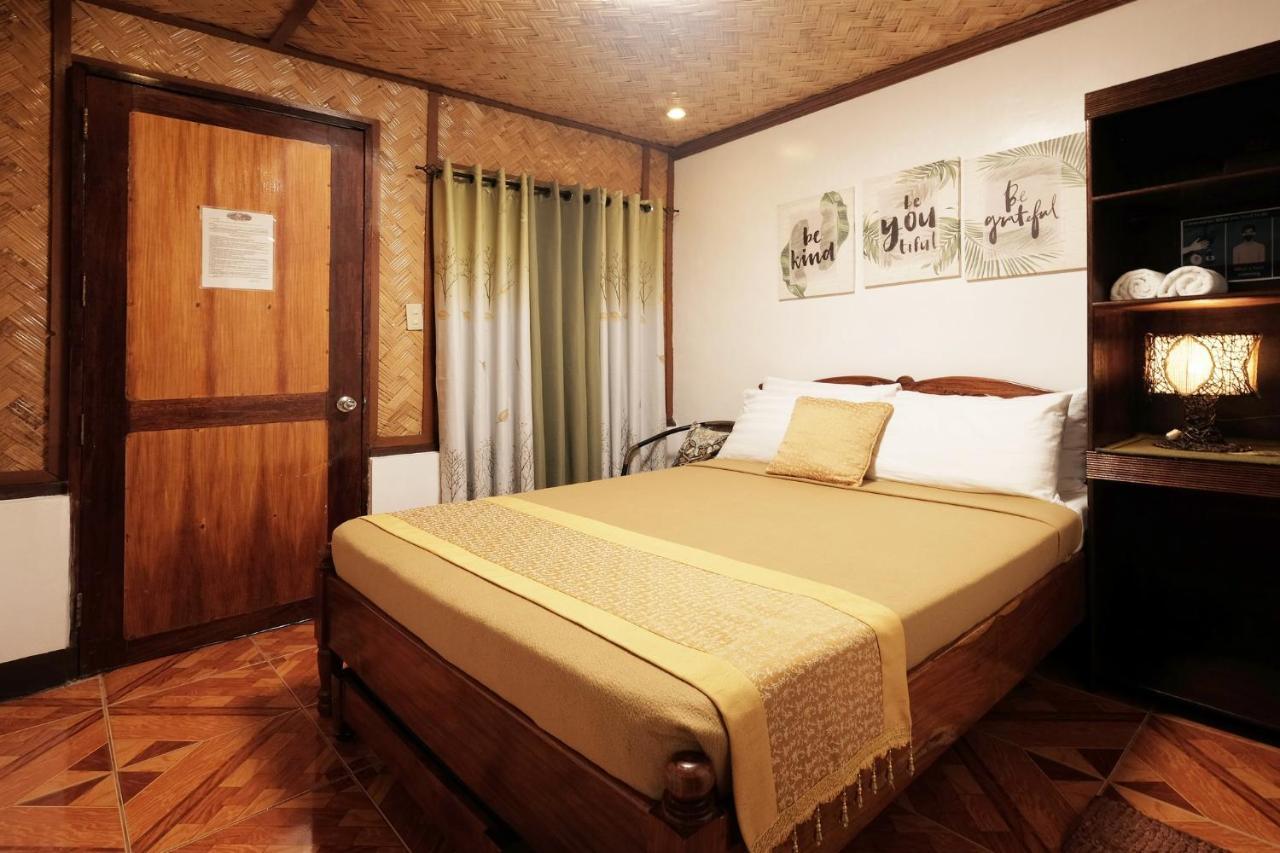 วิลลา คาดีน แกรนด์ วิสตา รีสอร์ต Hotel โกรอน ภายนอก รูปภาพ